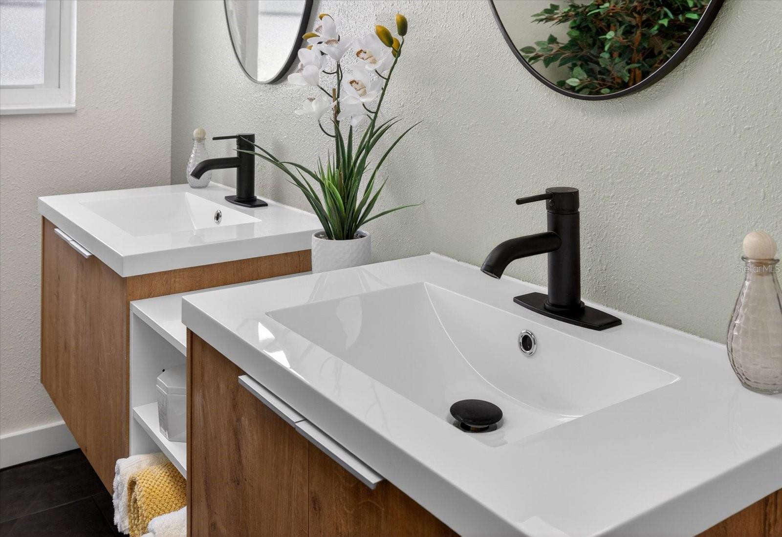 FLOR A MAR REP - Residential