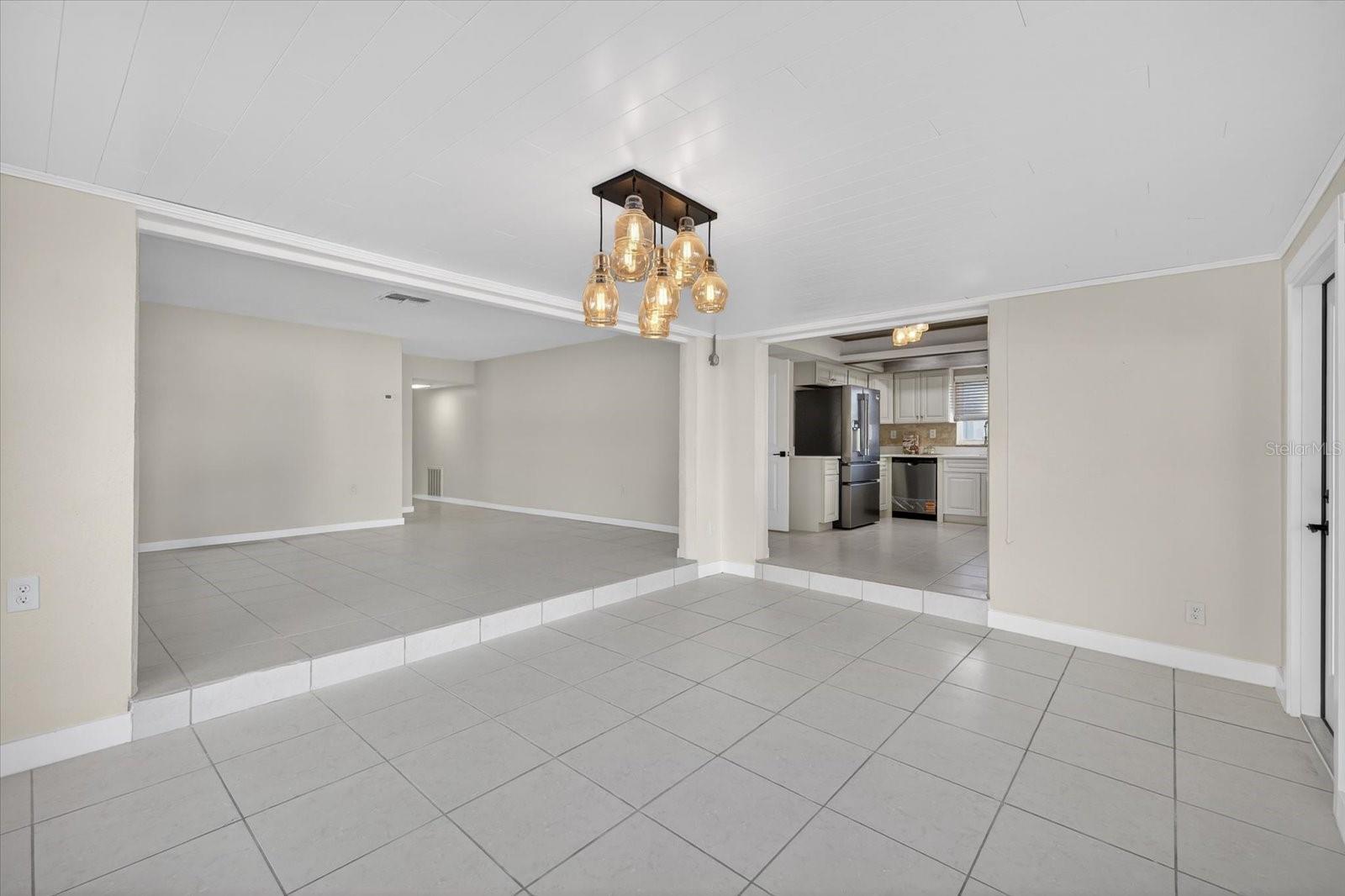 FLOR A MAR REP - Residential