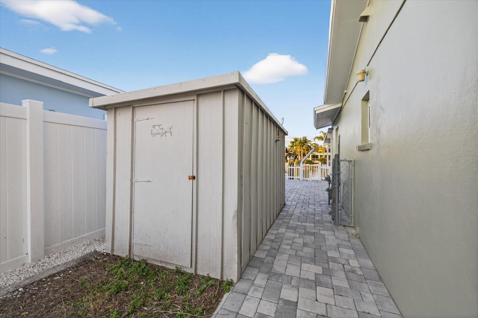 FLOR A MAR REP - Residential