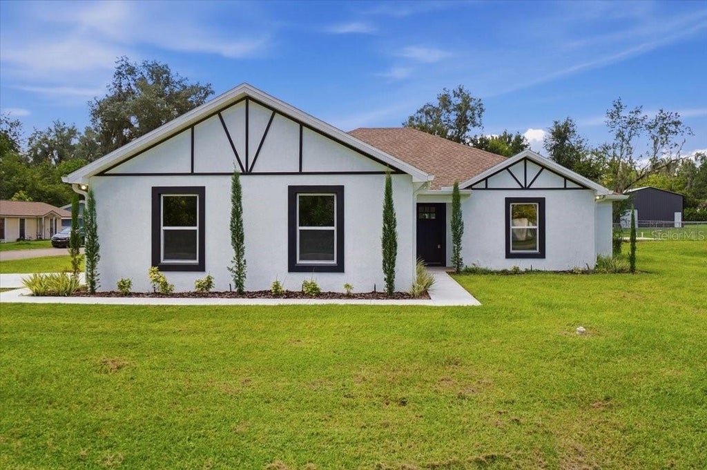 Photo of 829 N Clermont Avenue, Fort Meade, FL 33841 (MLS # TB8540634)