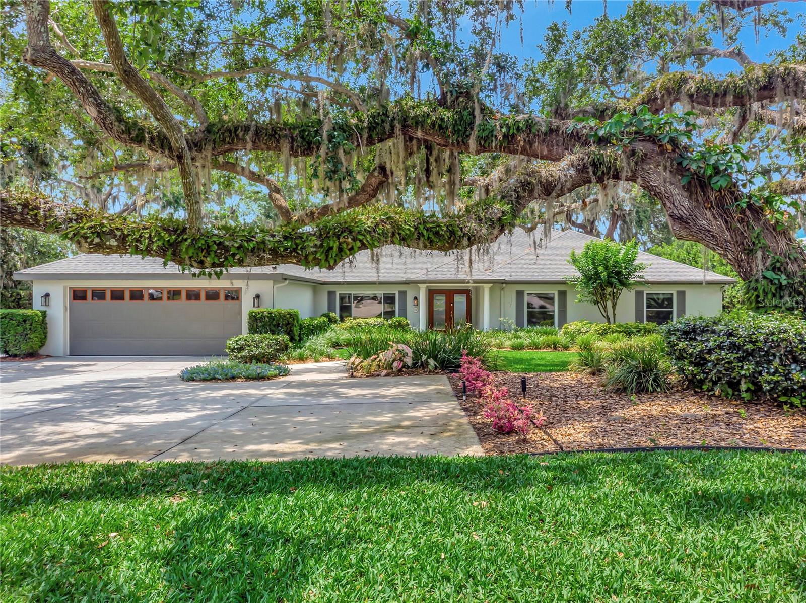 1341 W LAKESHORE DRIVE
