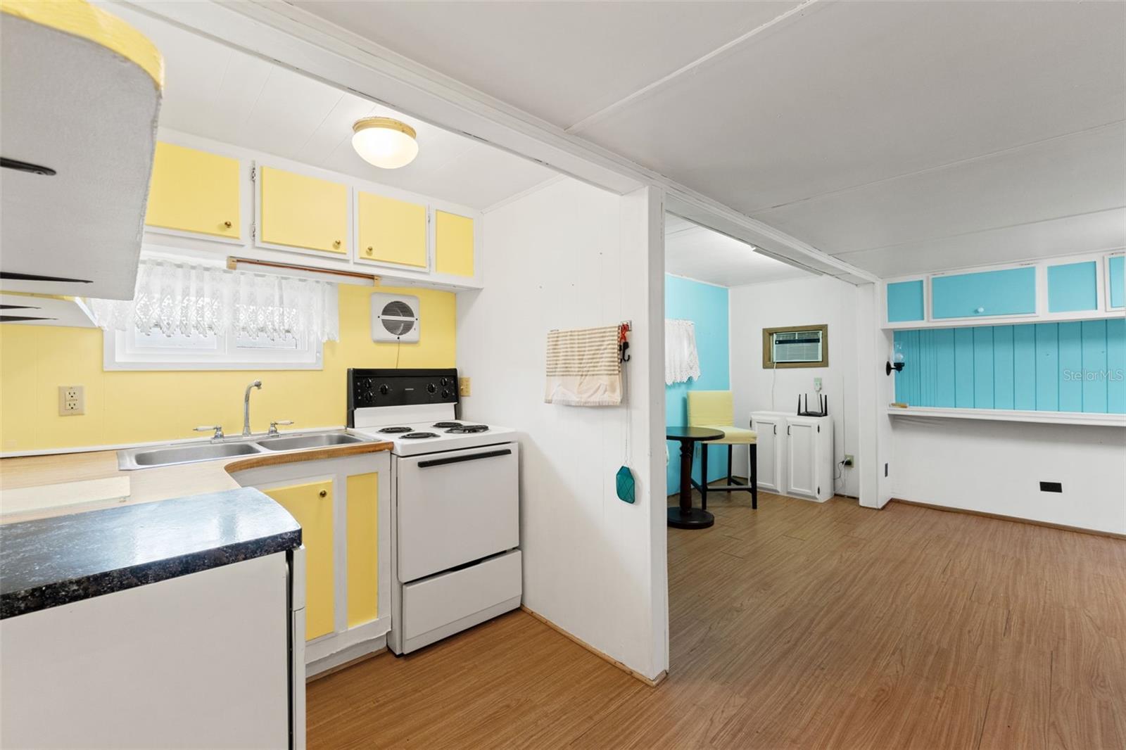 CAMPERS HOLIDAY - Residential