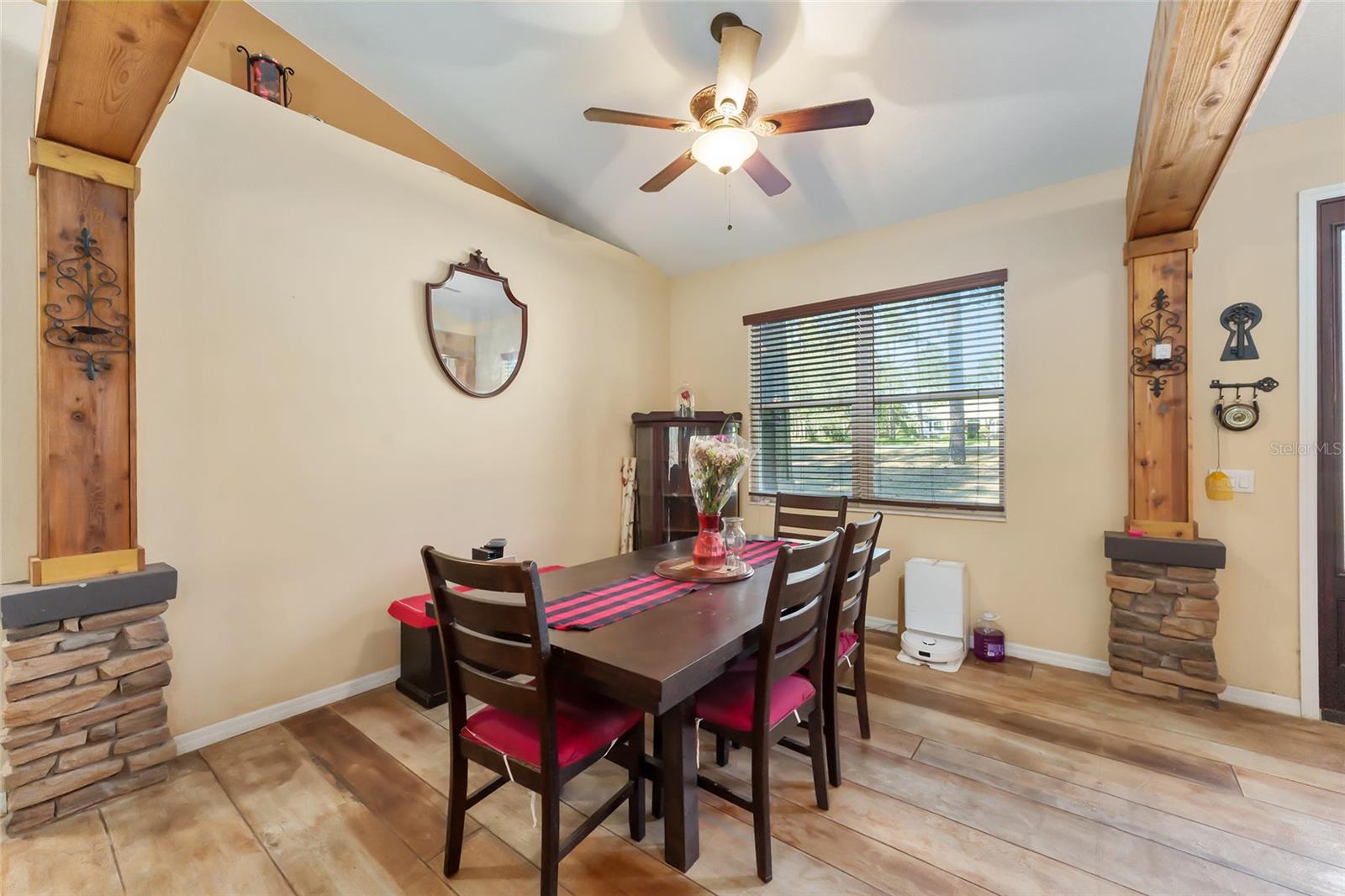 2187 COUNTY ROAD 243C