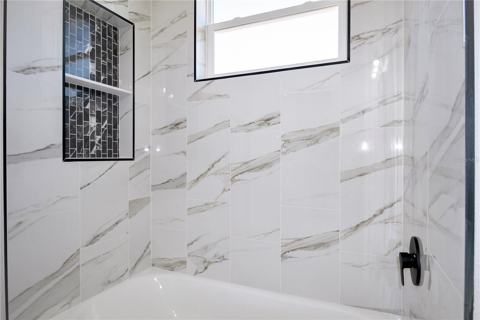 SUN N LAKE - Residential