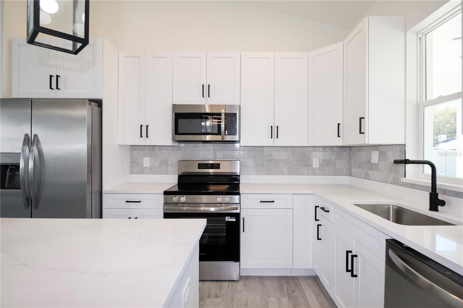 SUN N LAKE - Residential