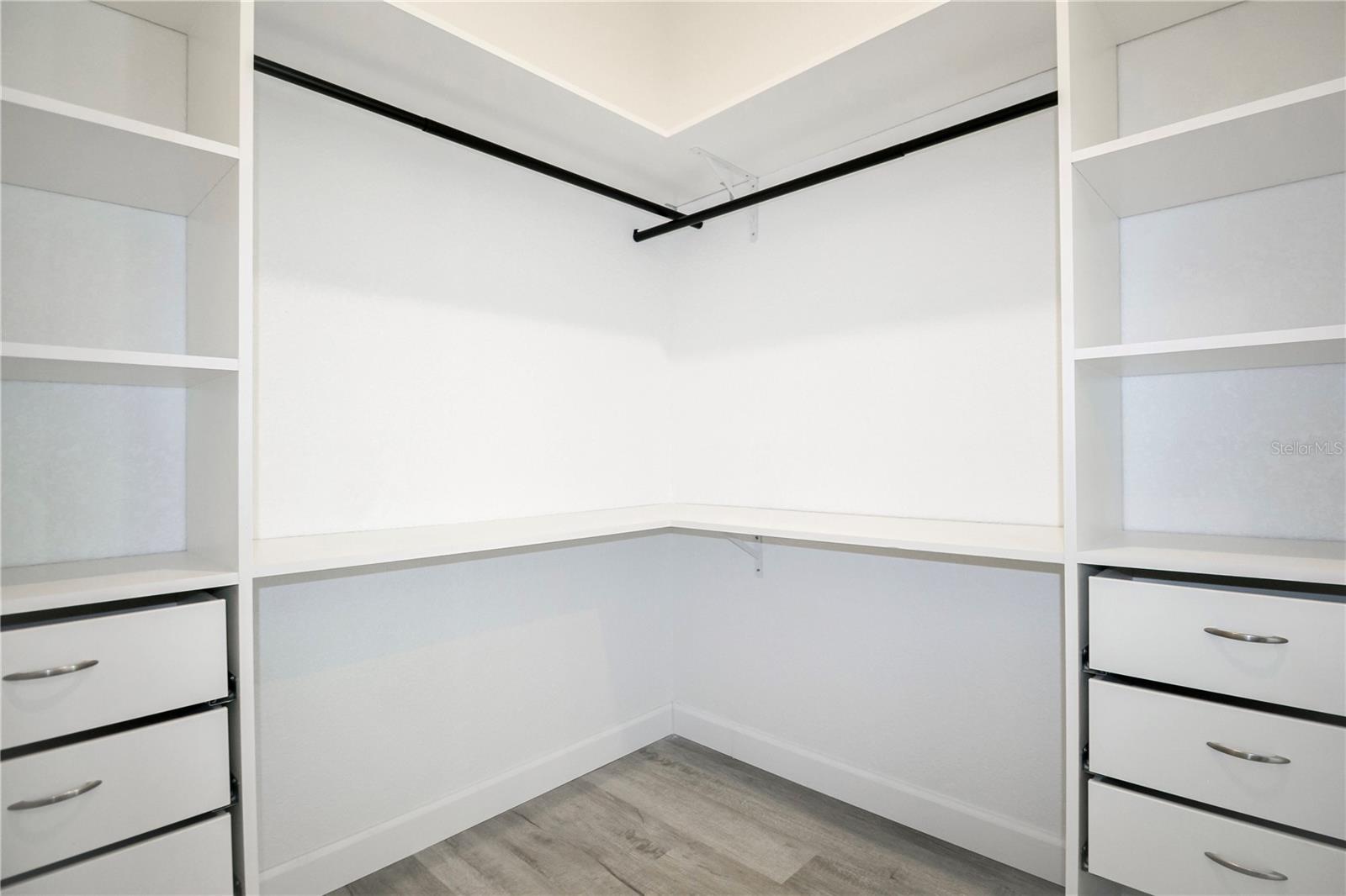 SUN N LAKE - Residential