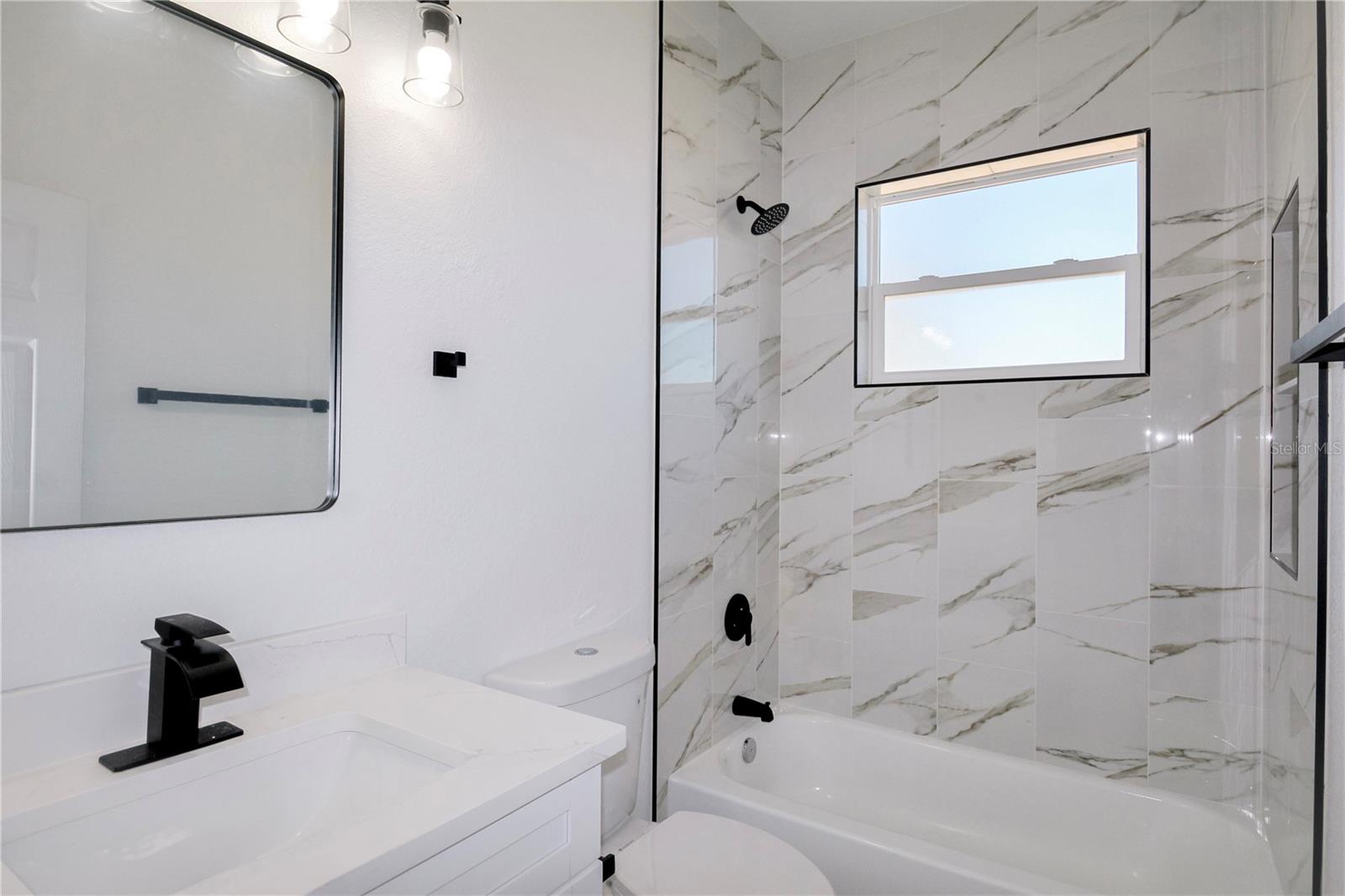 SUN N LAKE - Residential