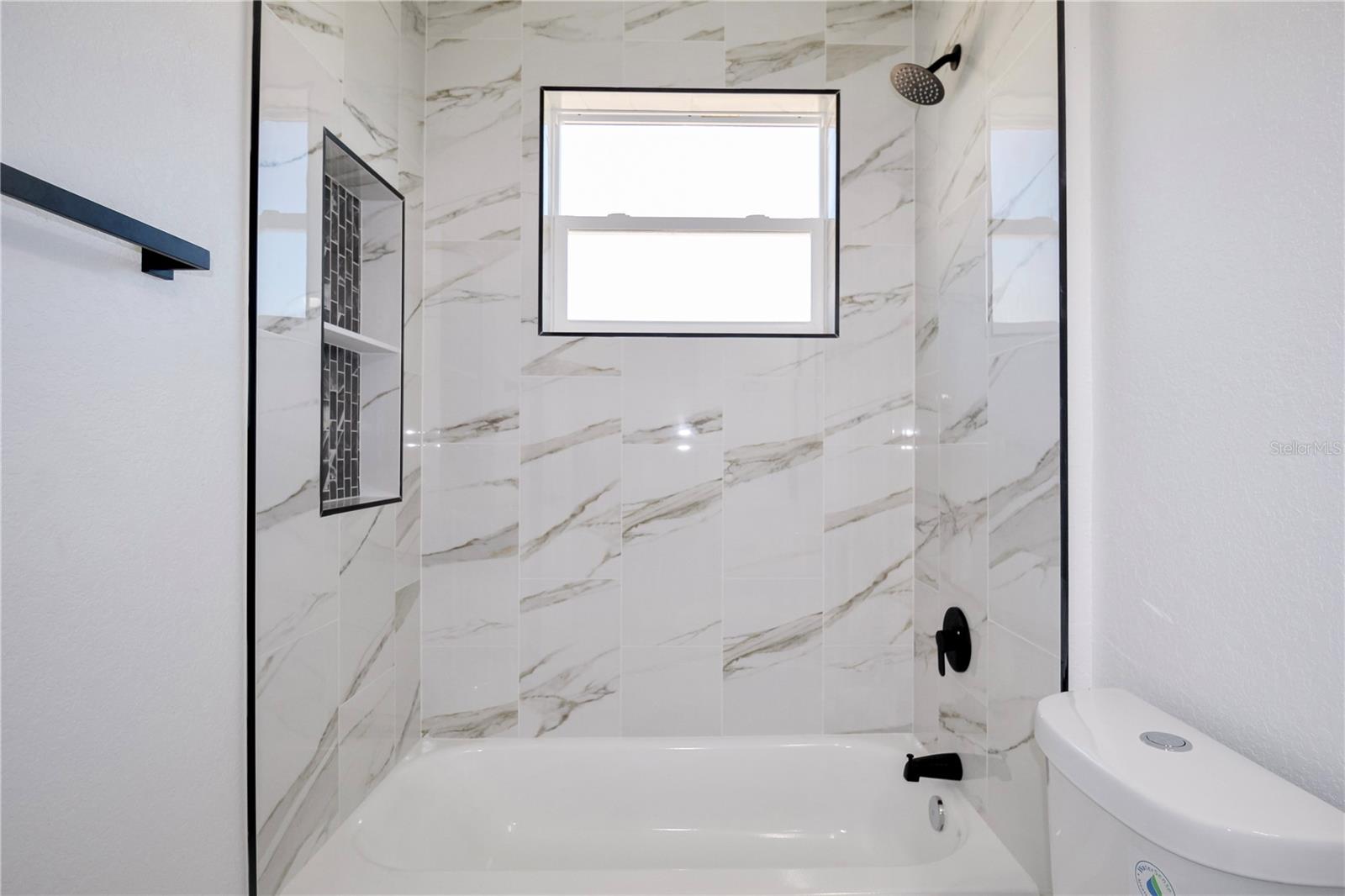 SUN N LAKE - Residential