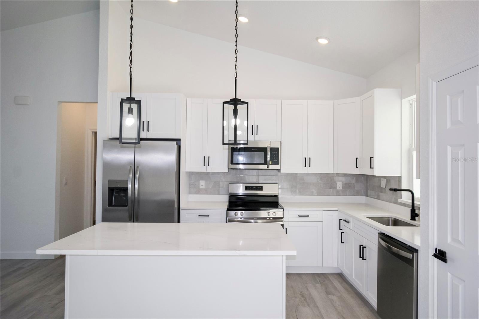 SUN N LAKE - Residential