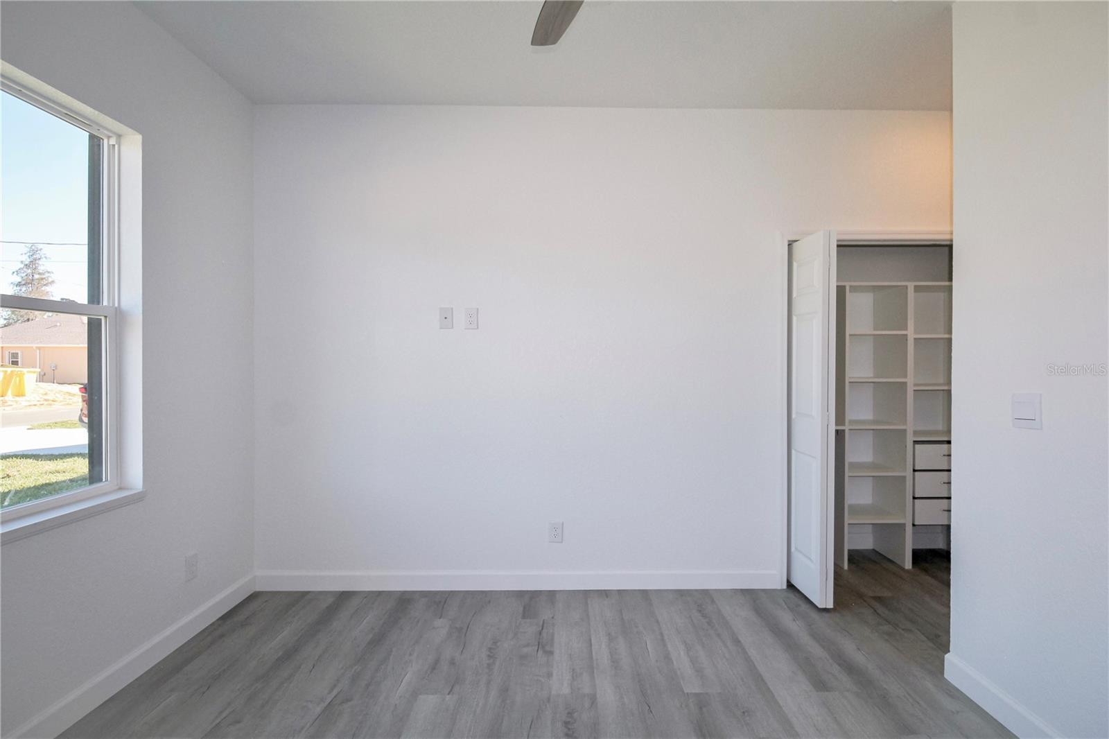 SUN N LAKE - Residential