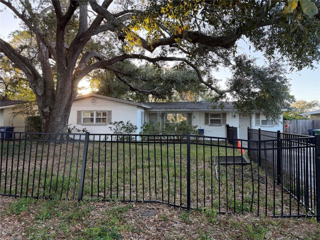 Photo of 4509 S Renellie Drive, Tampa, FL 33611 (MLS # TB8464819)