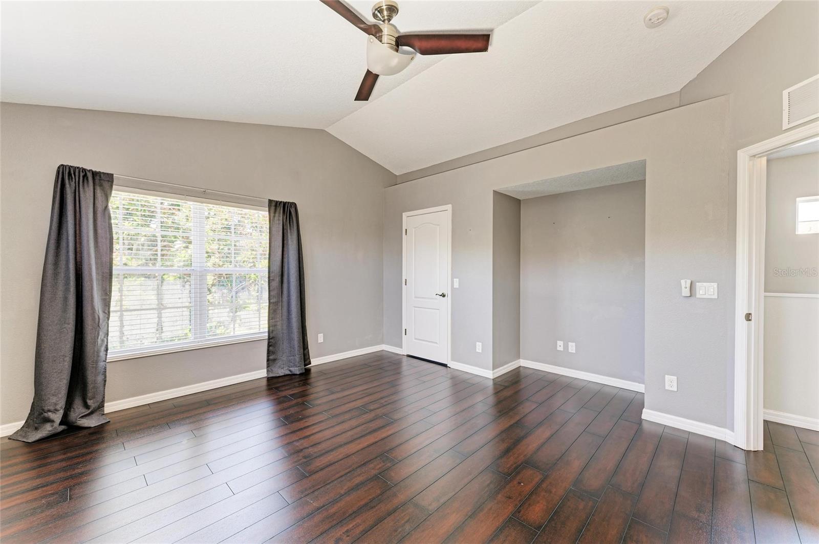 RIVER SOUND - Residential