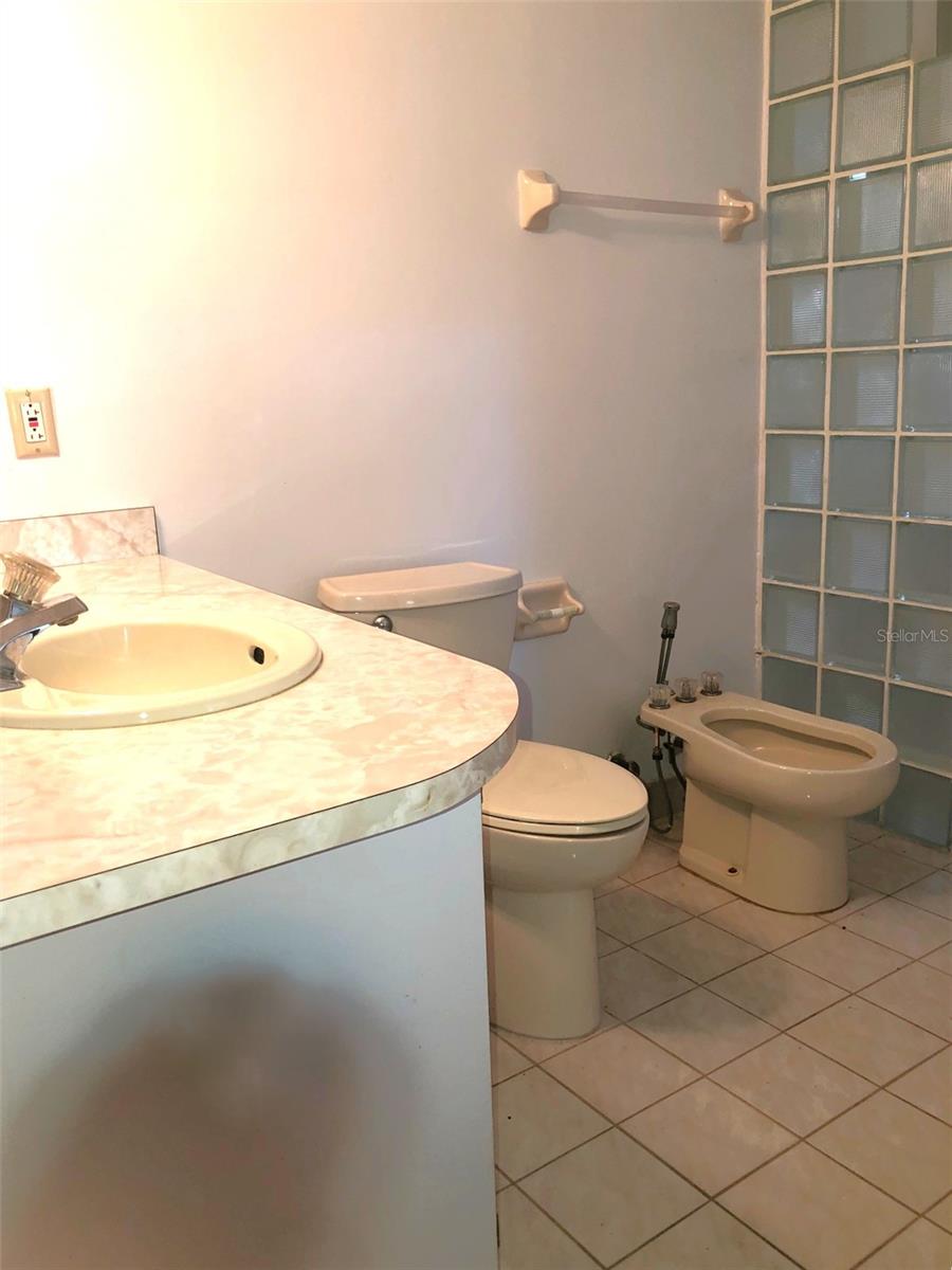 MAYFAIR - Residential