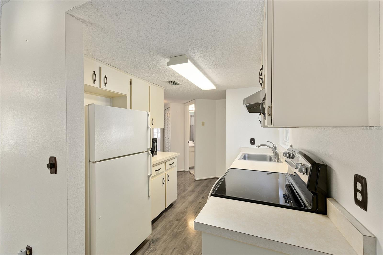 DERBY DOWNS - Residential