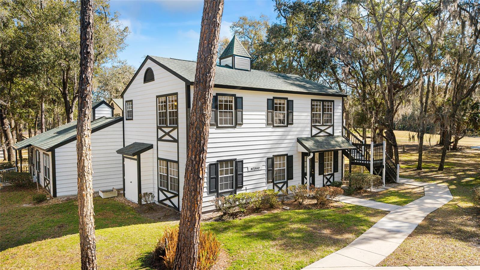 DERBY DOWNS - Residential