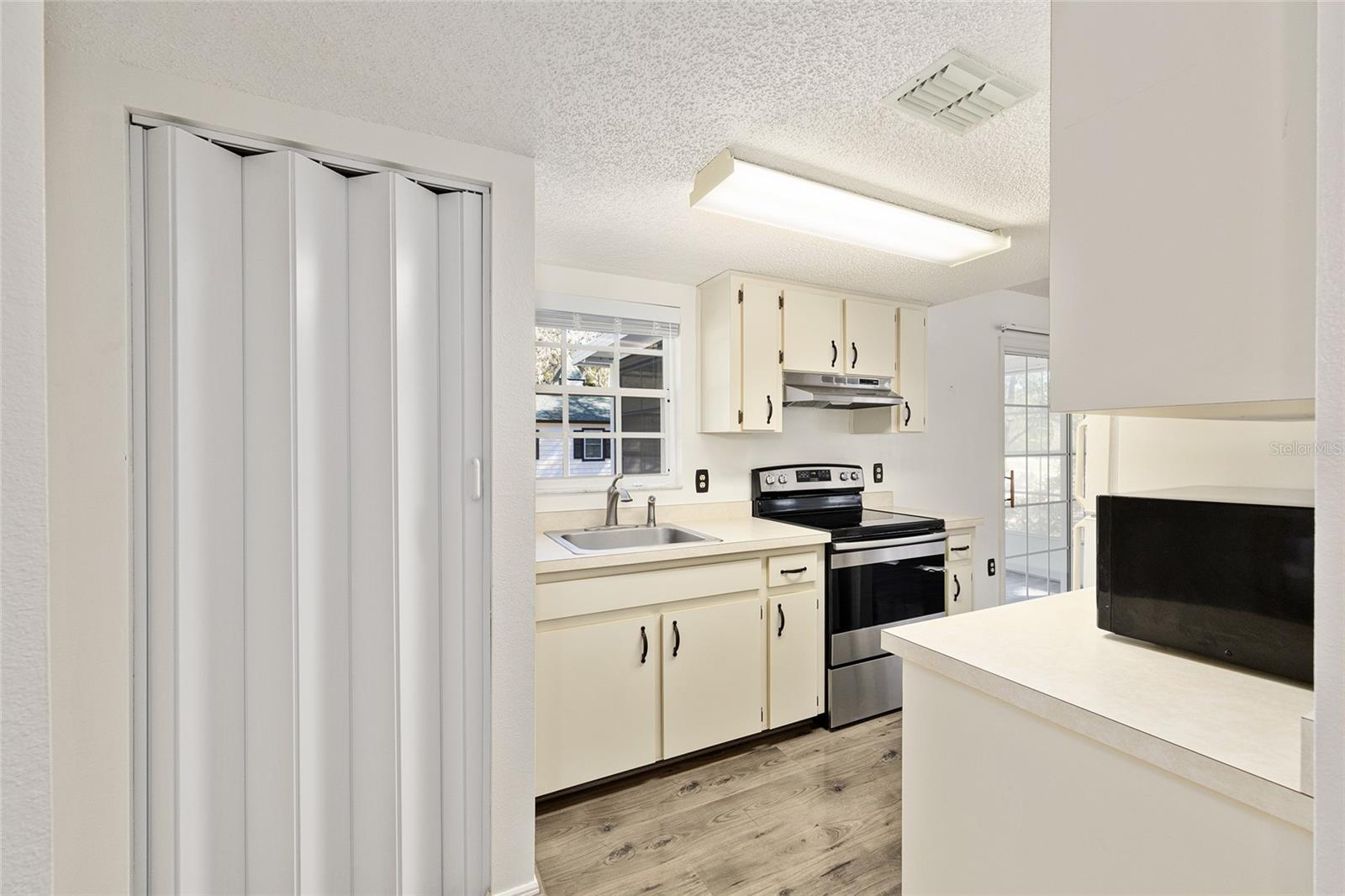 DERBY DOWNS - Residential