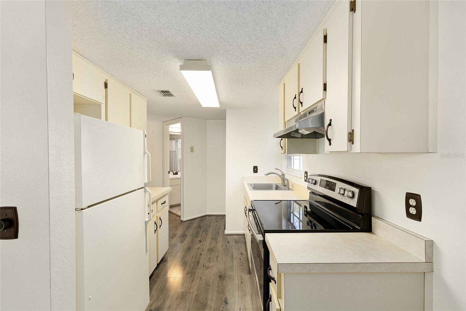 DERBY DOWNS - Residential