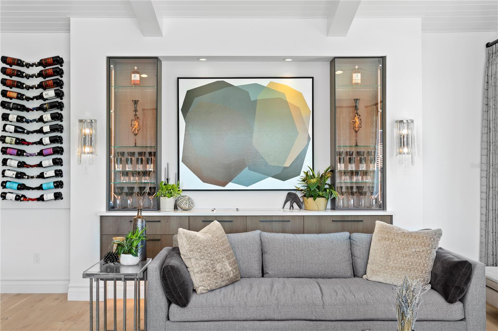 VENETIAN ISLES - Residential