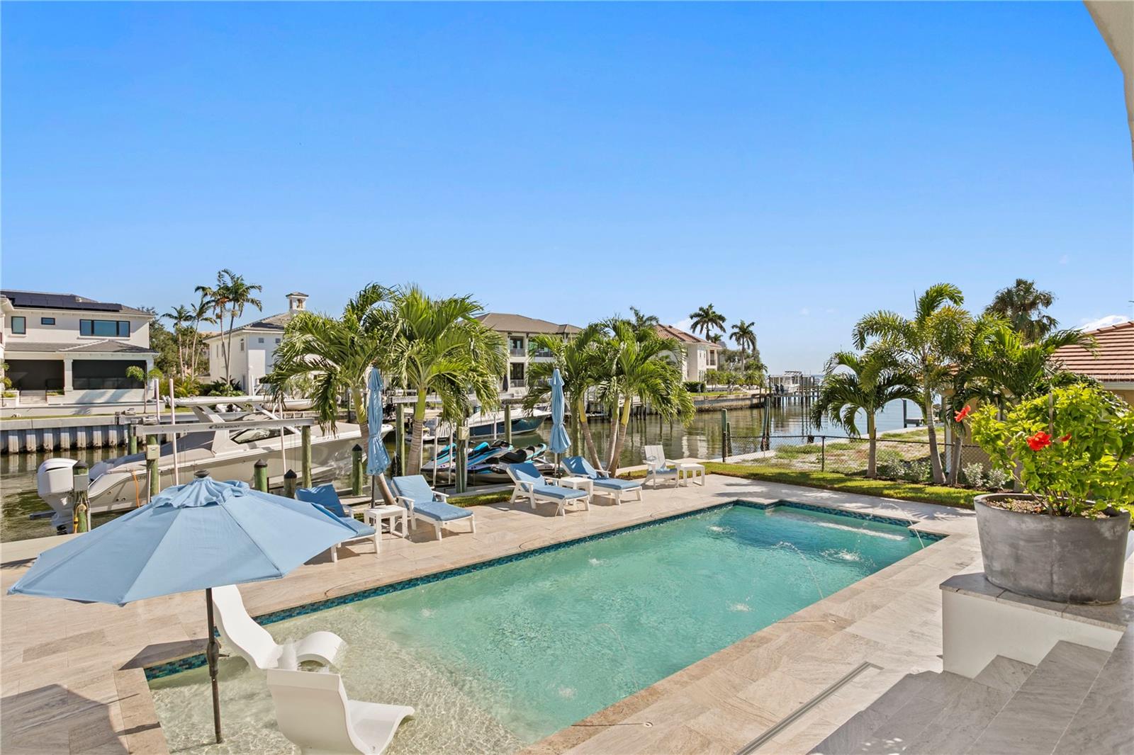 VENETIAN ISLES - Residential