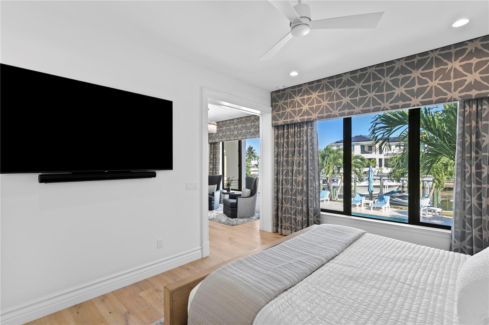 VENETIAN ISLES - Residential