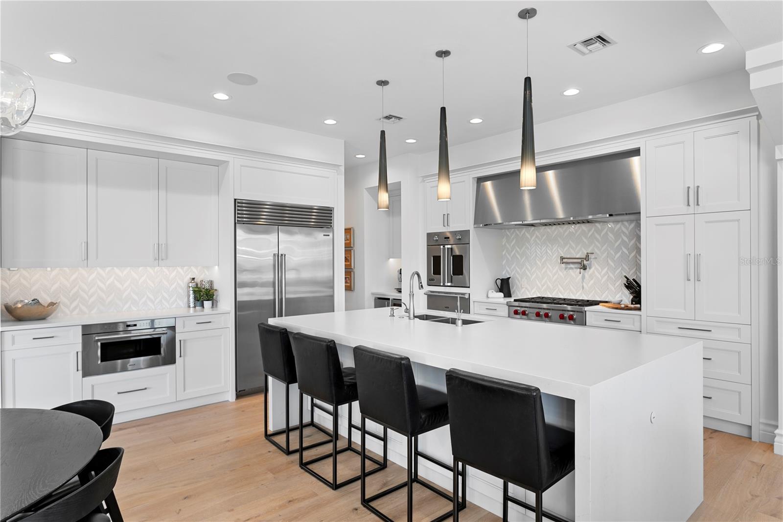 VENETIAN ISLES - Residential