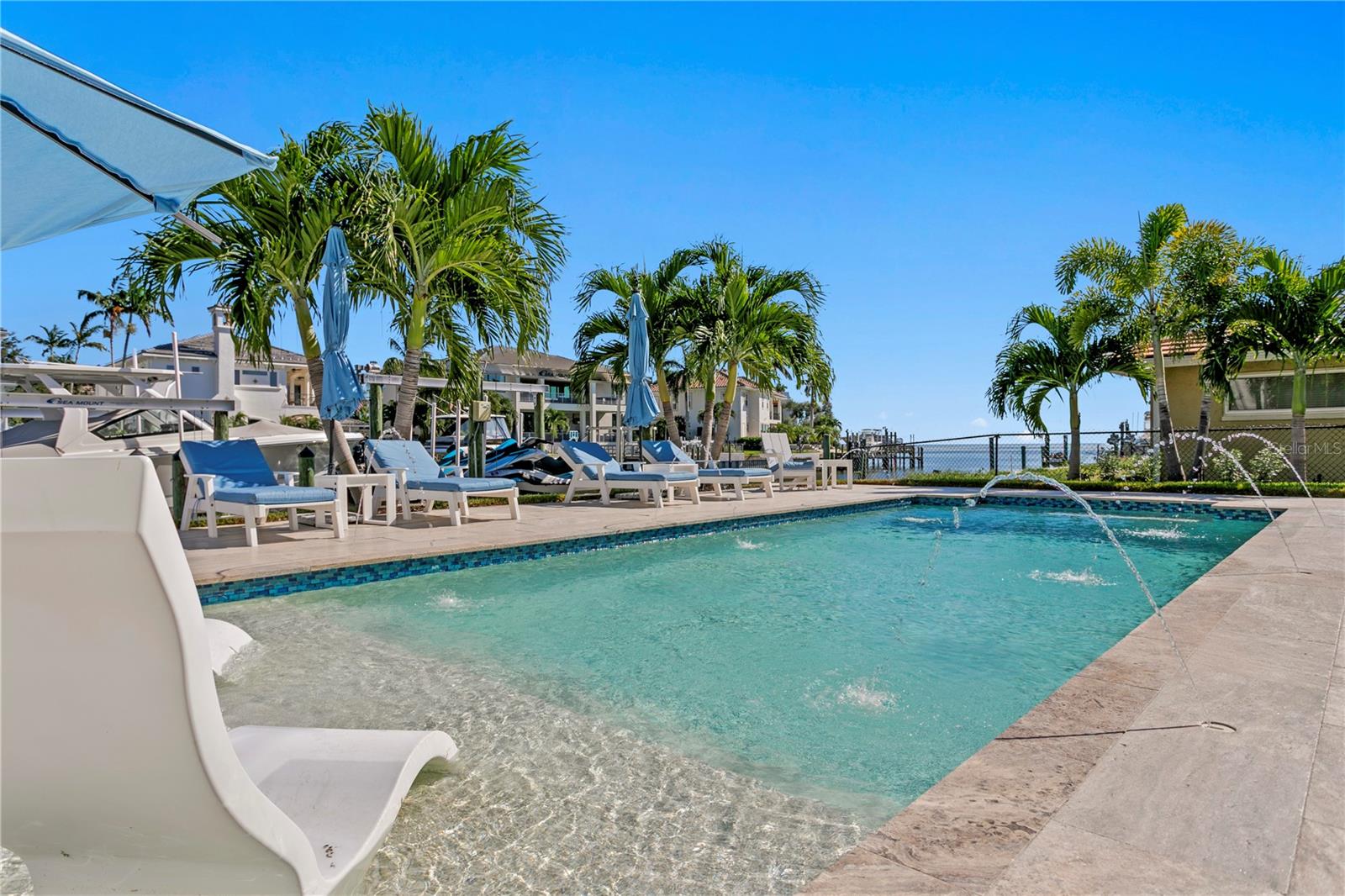 VENETIAN ISLES - Residential