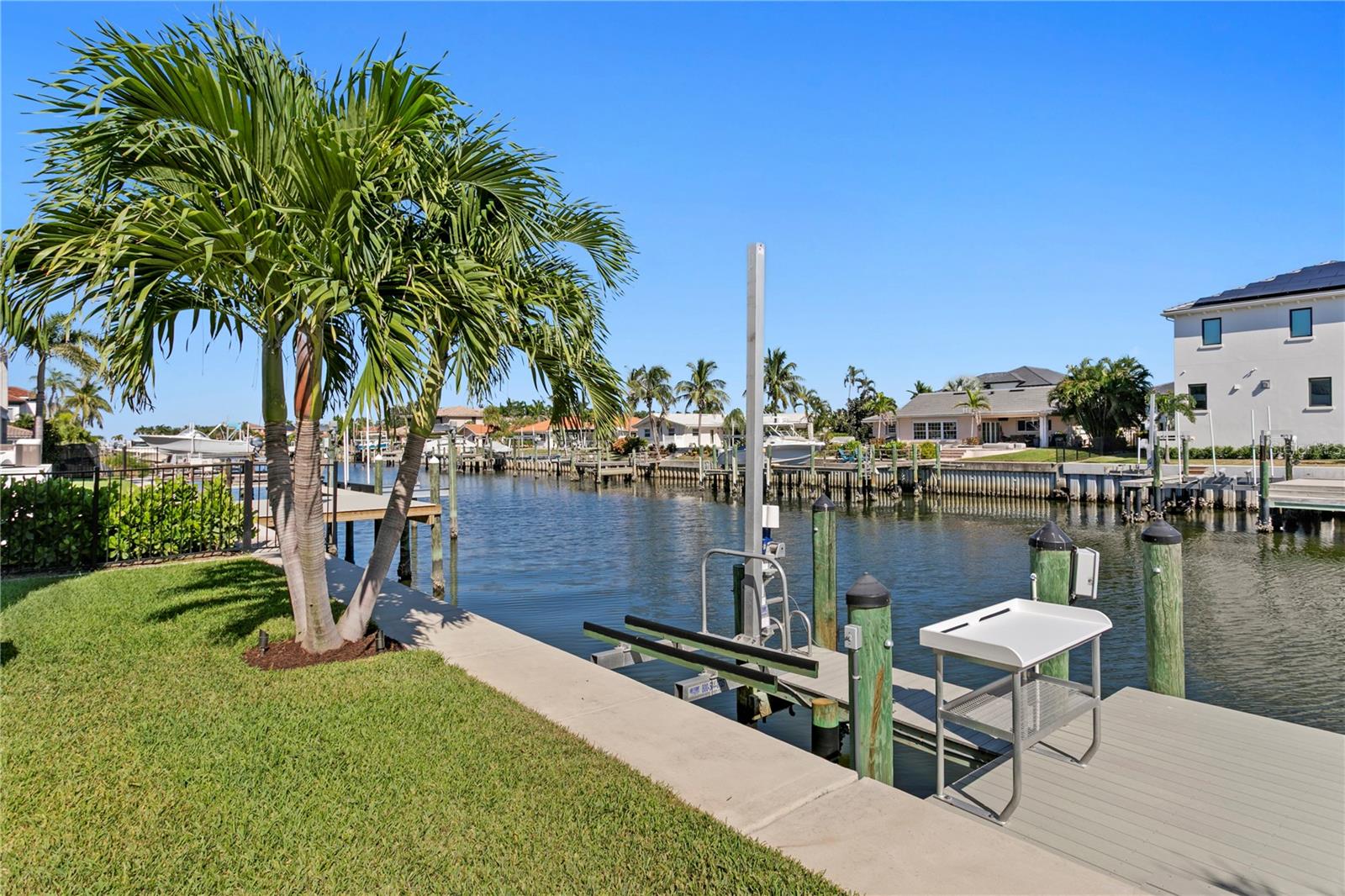 VENETIAN ISLES - Residential