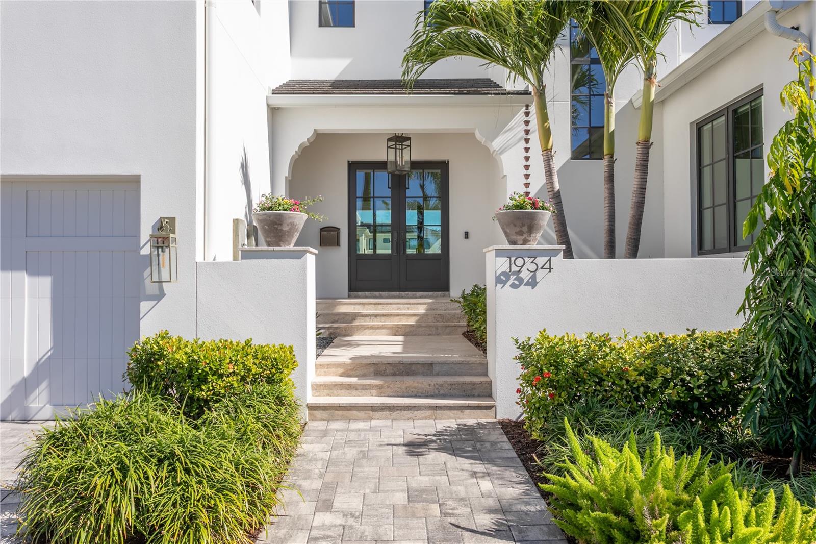 VENETIAN ISLES - Residential