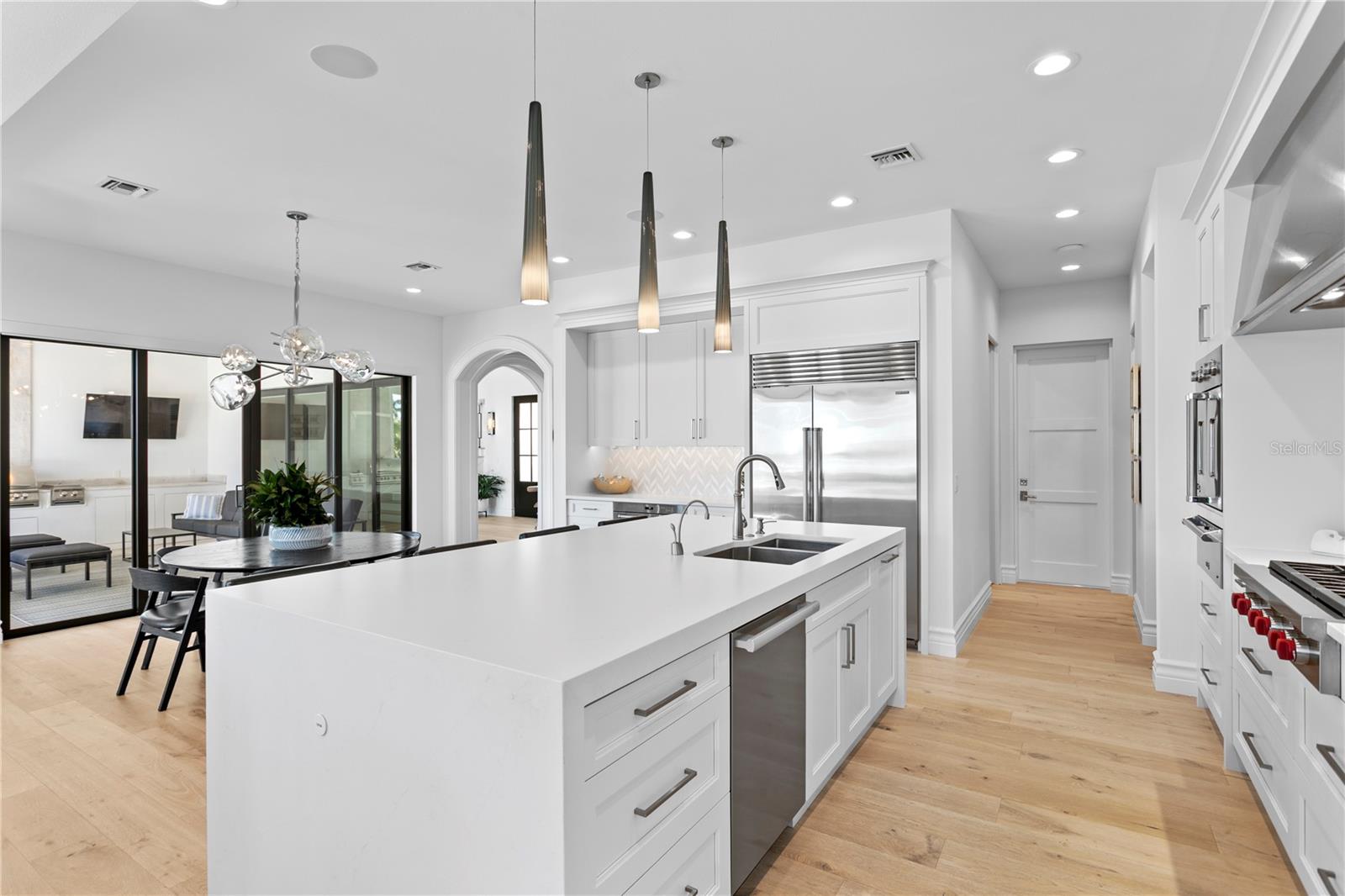 VENETIAN ISLES - Residential