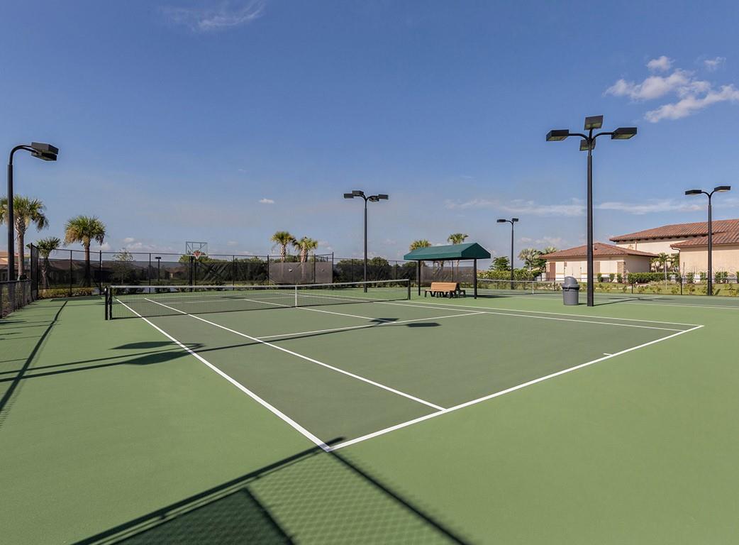 GRAN PARADISO - Residential Lease