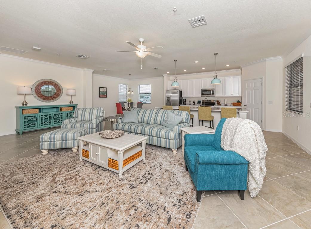 GRAN PARADISO - Residential Lease