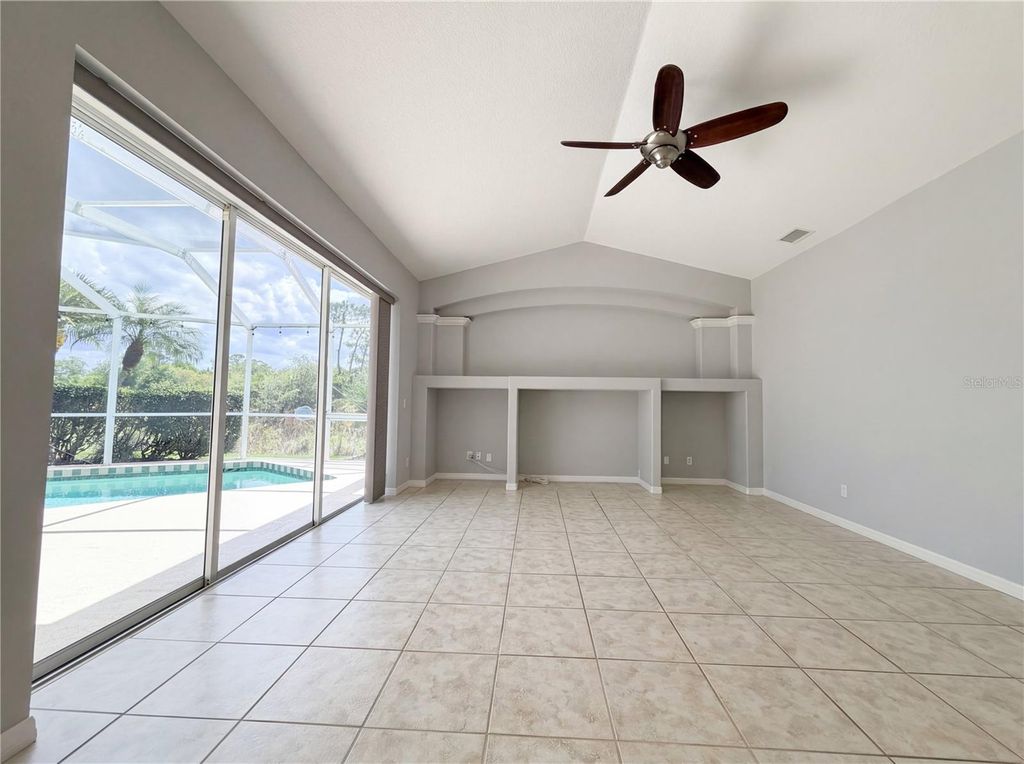 Photo of 12567 SW Pembroke Circle N, Lake Suzy, FL 34269 (MLS # O6396657)