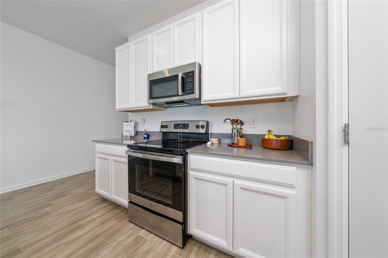 4990 FOUR STRAND COURT