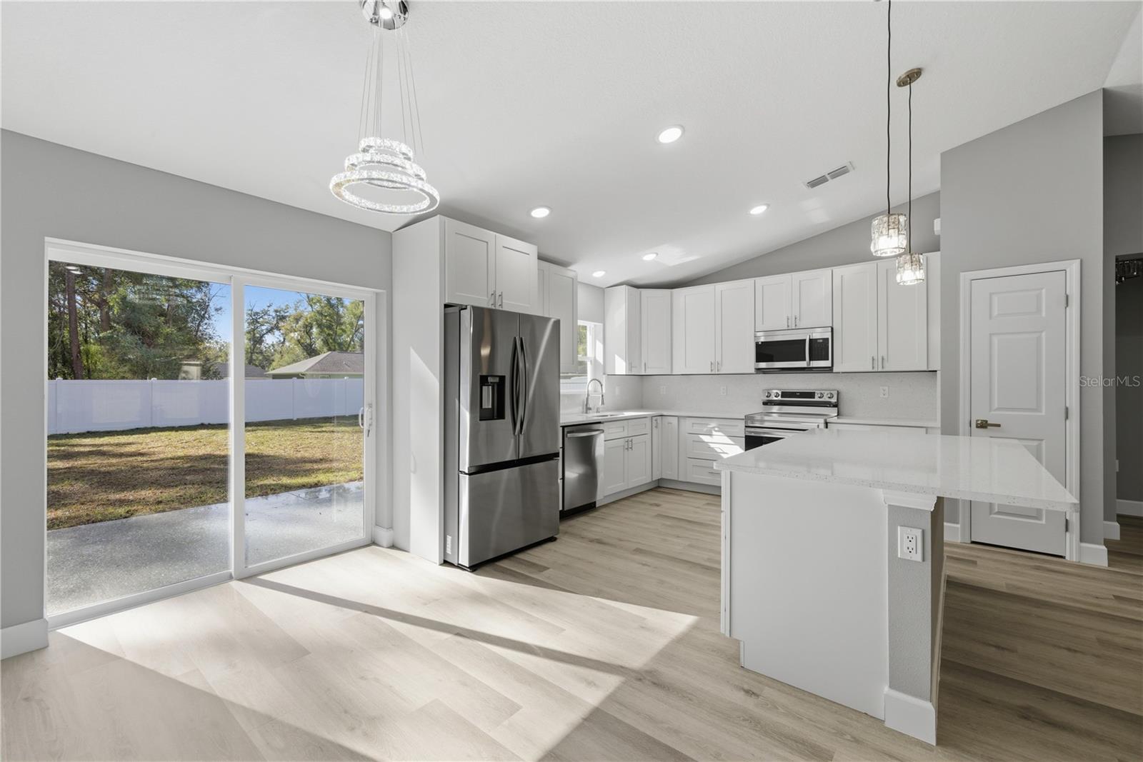 SUNNY SKIES - Residential