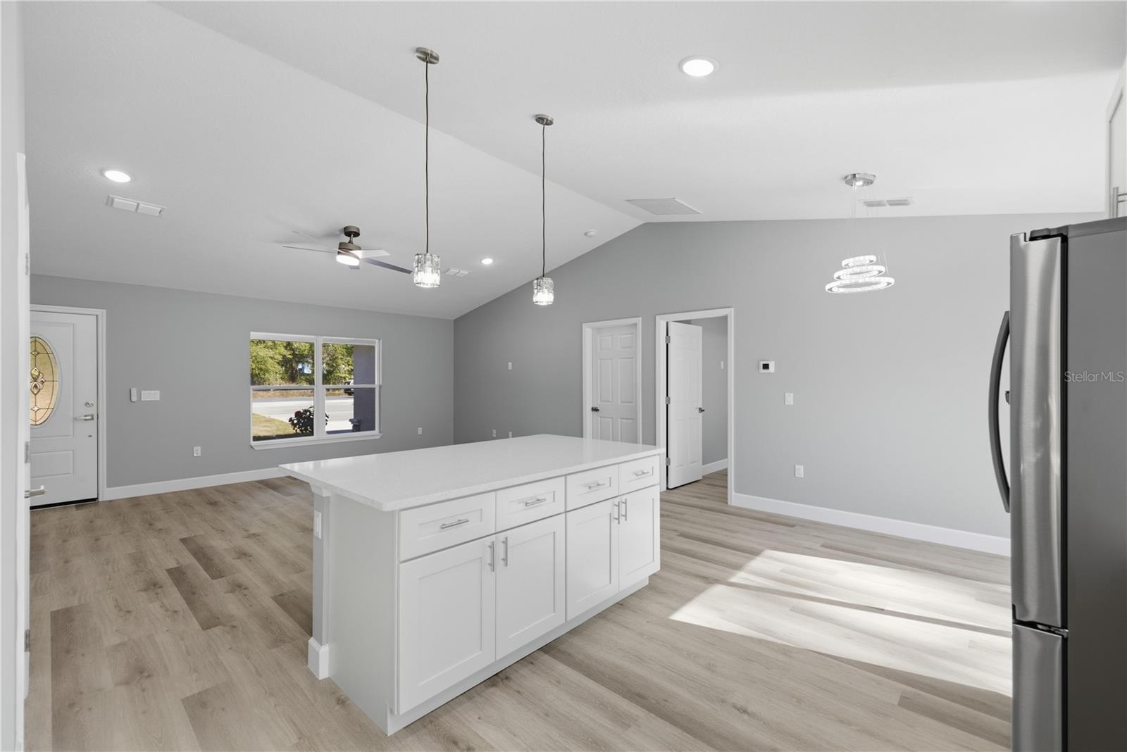 SUNNY SKIES - Residential