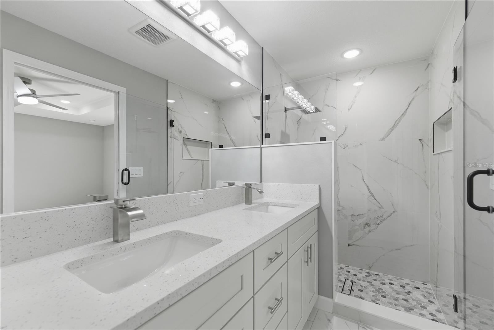 SUNNY SKIES - Residential