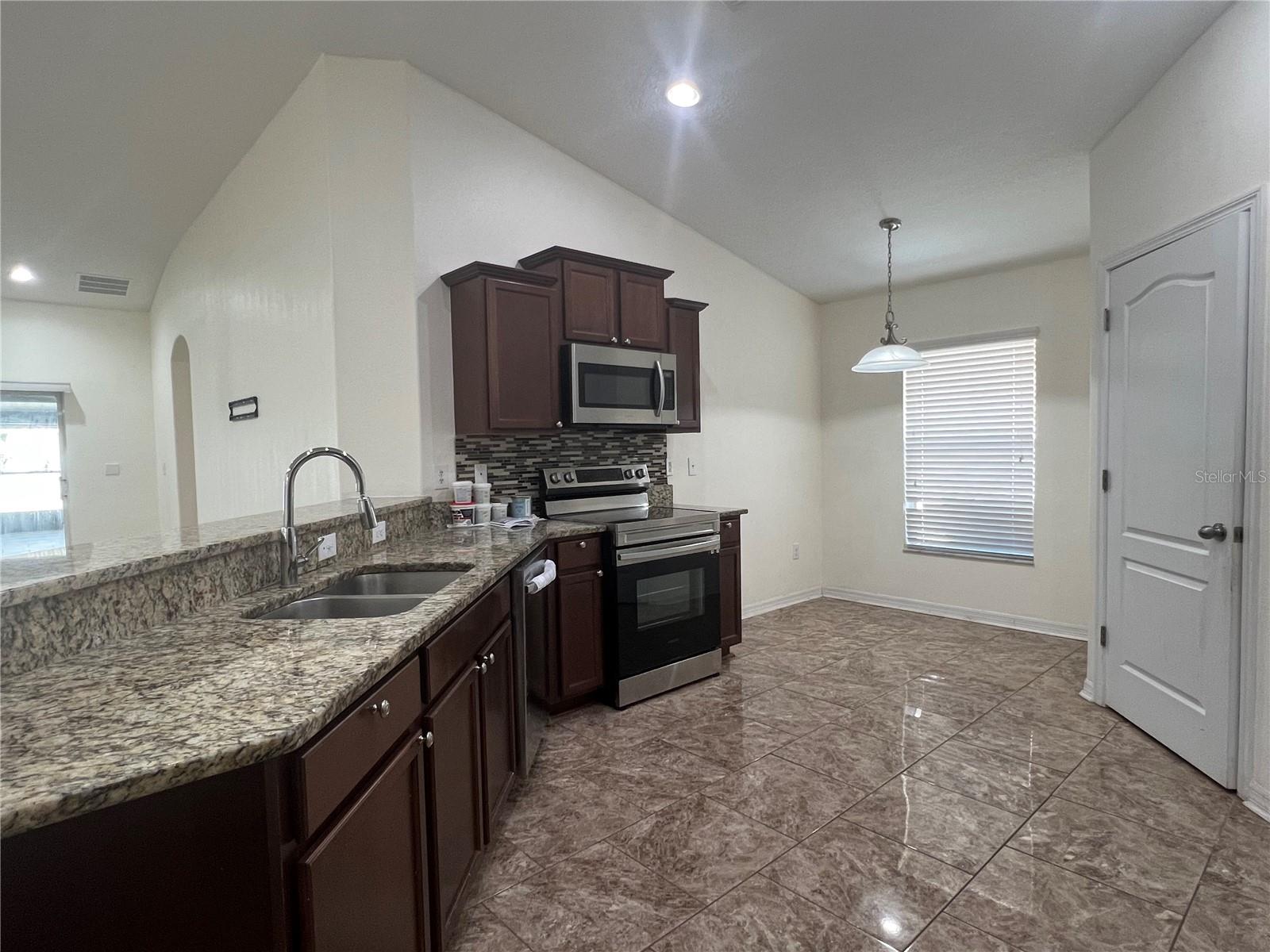 WILSON MANOR - Residential Lease