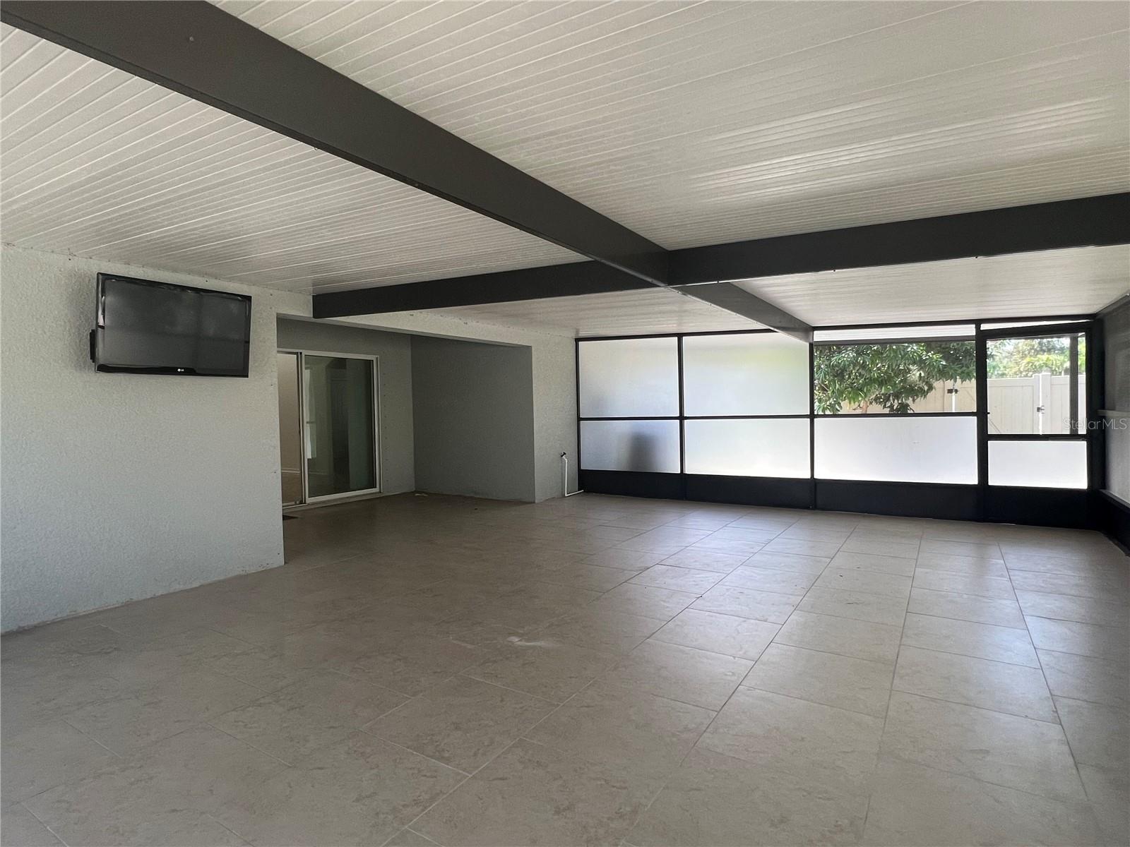 WILSON MANOR - Residential Lease