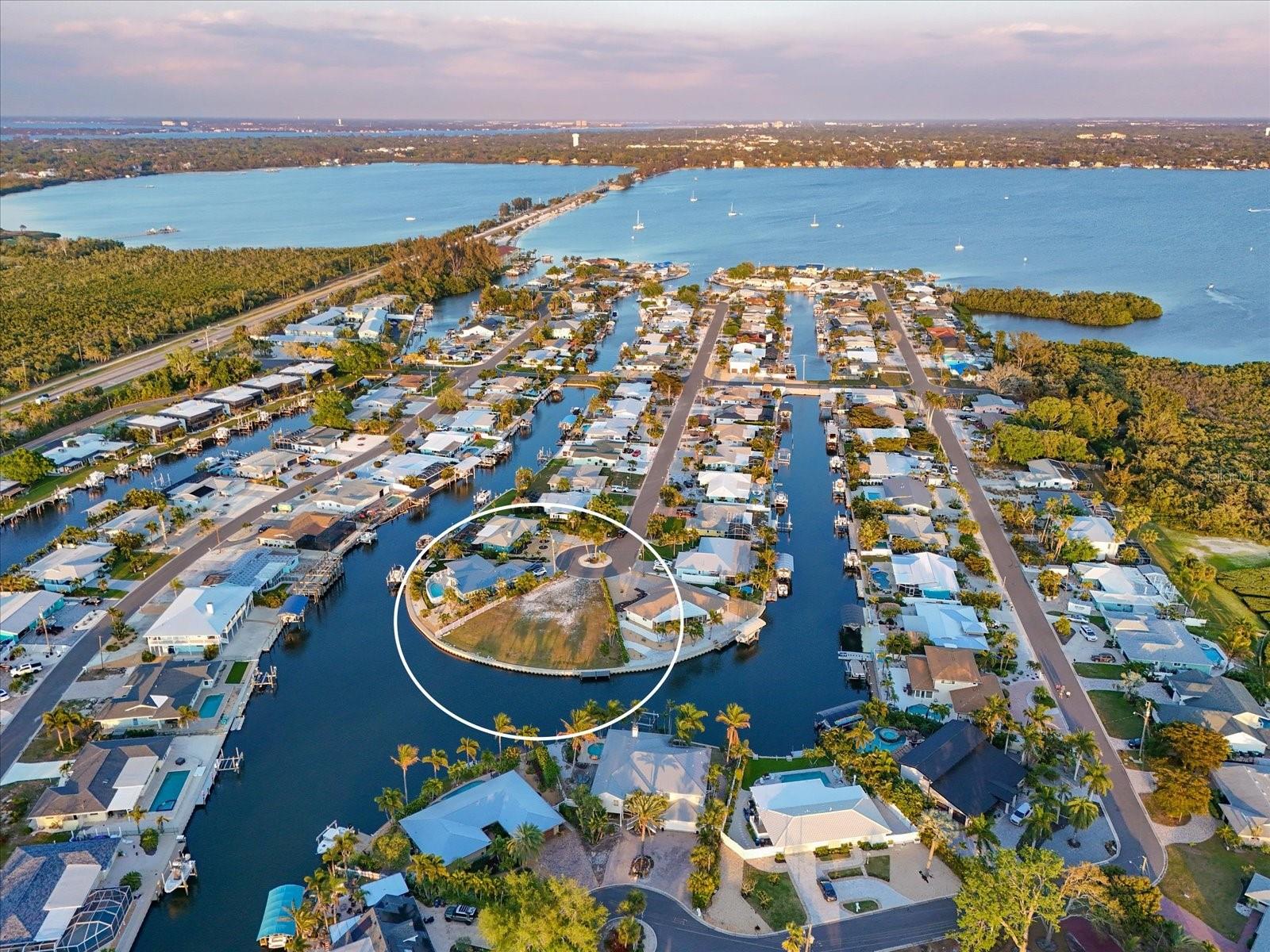 FLAMINGO CAY SECOND UNIT - Land