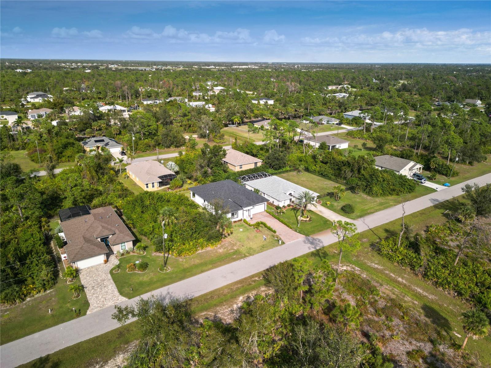 ROTONDA LAKES - Residential