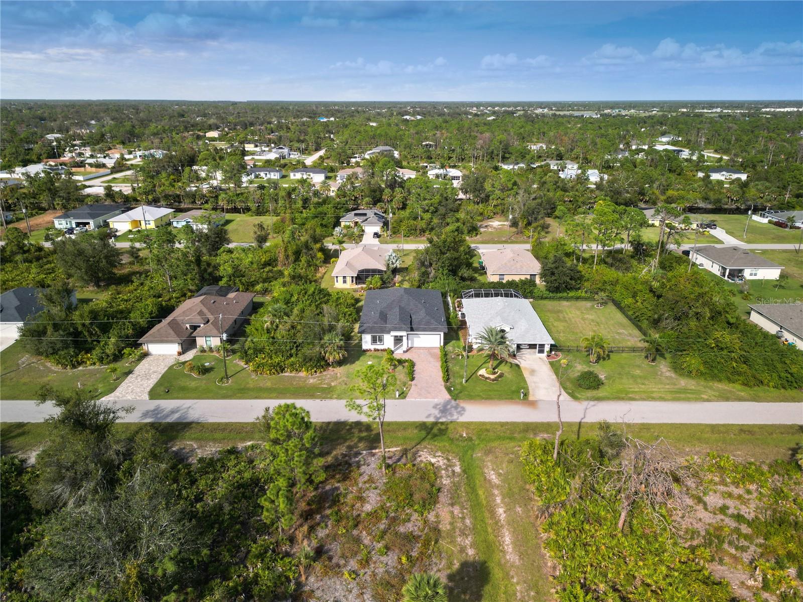 ROTONDA LAKES - Residential