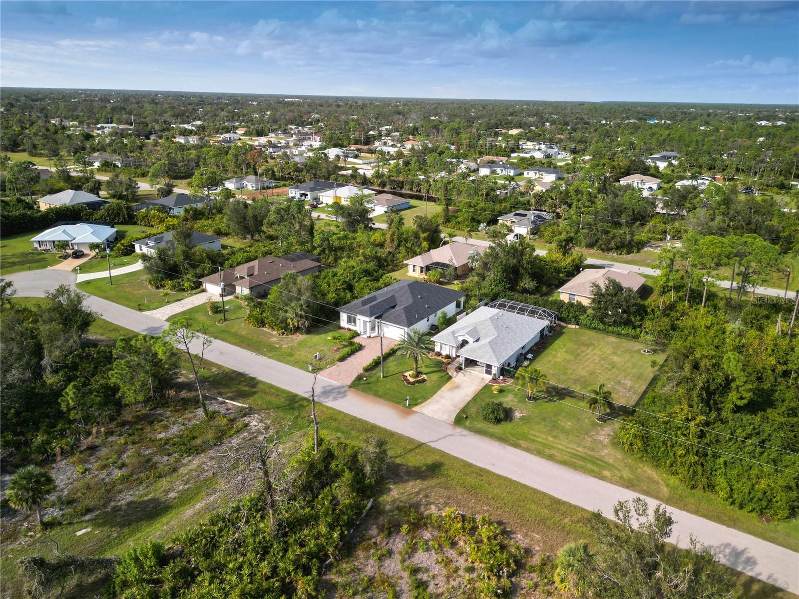 ROTONDA LAKES - Residential