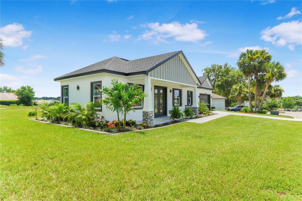 Photo of 1006 Linkside Court, Apopka, FL 32712 (MLS # O6387970)