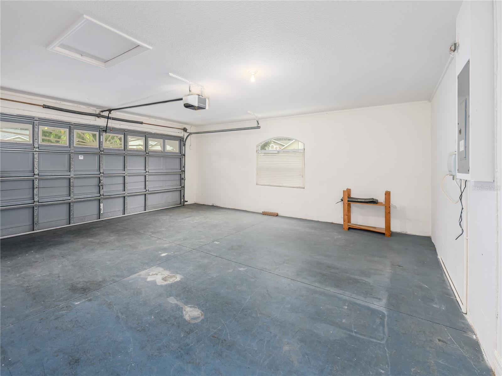 ARBOR GREENE - Residential