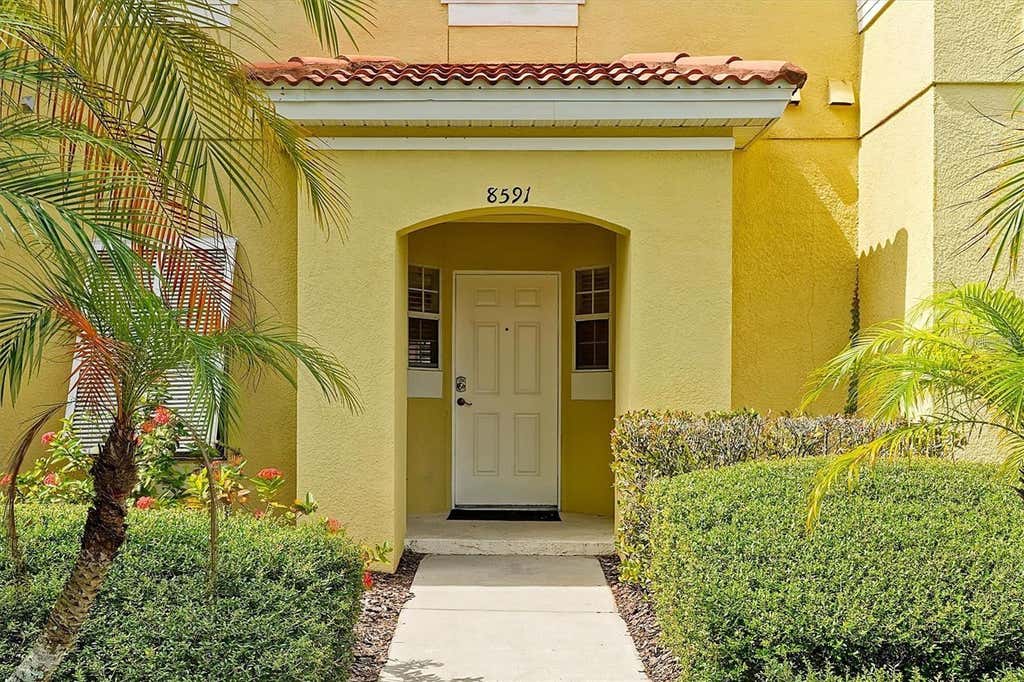 Photo of 8591 Bay Lilly Loop, Kissimmee, FL 34747 (MLS # O6434668)