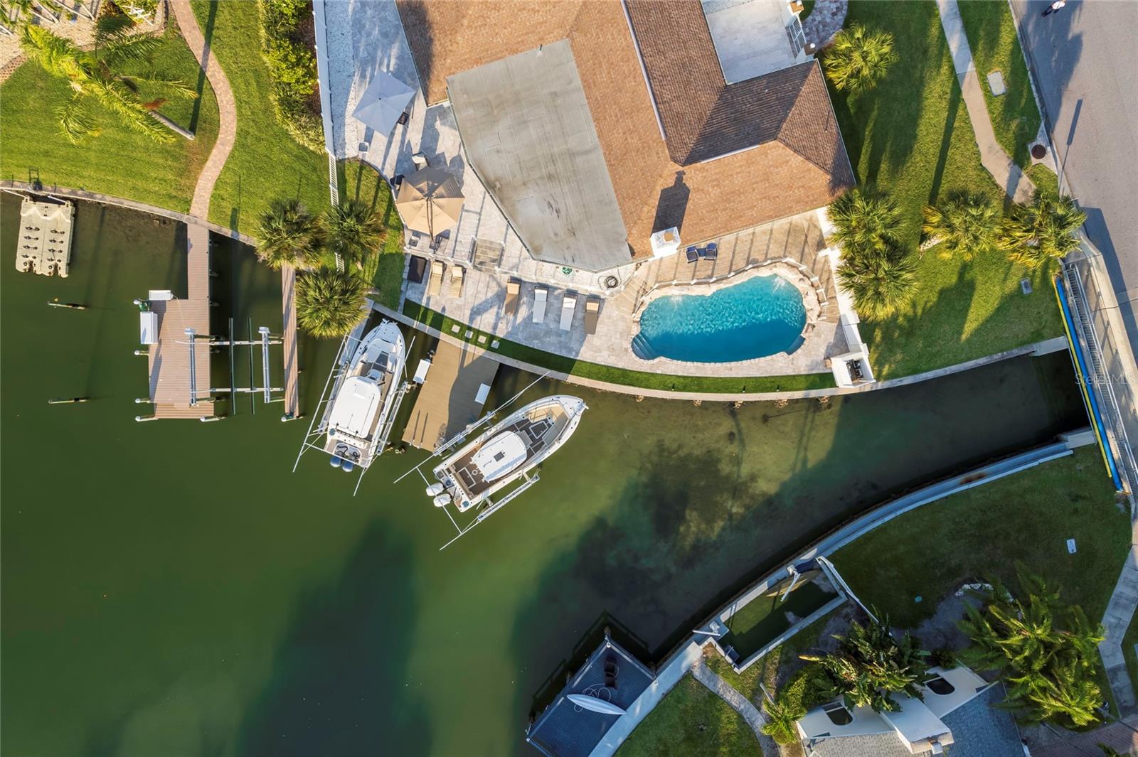 ISLAND ESTATE OF CLEARWATER UNITS 6D 7A 7C - Residential