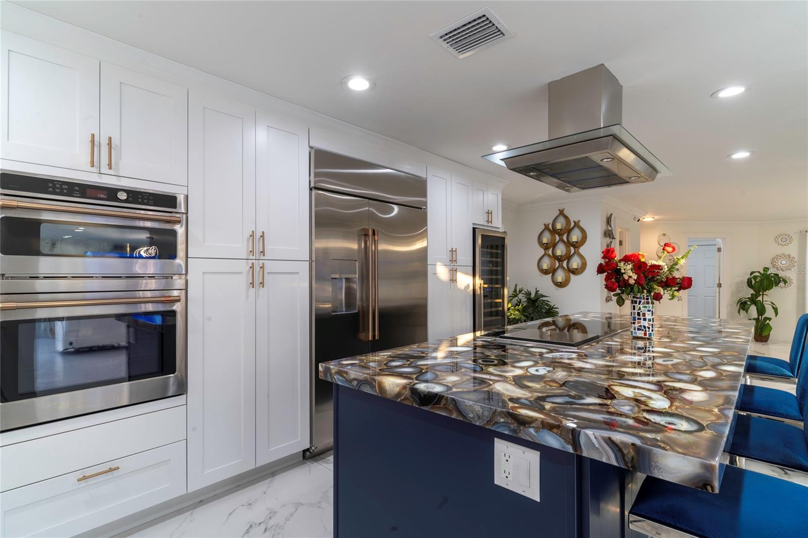 ISLAND ESTATE OF CLEARWATER UNITS 6D 7A 7C - Residential