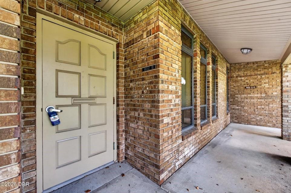 802 STERTHAUS DRIVE B