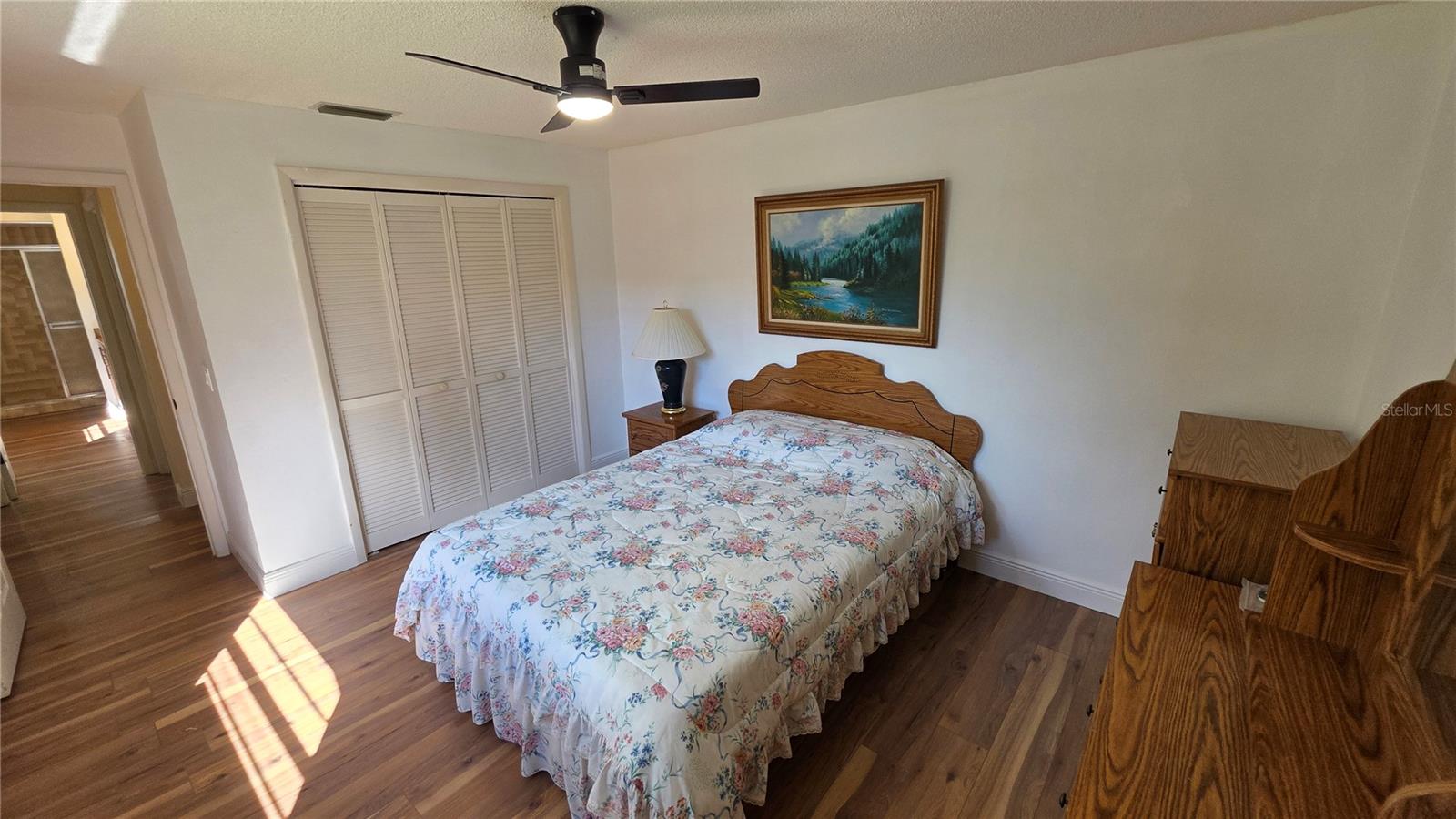 COUNTRY WOODS - Residential