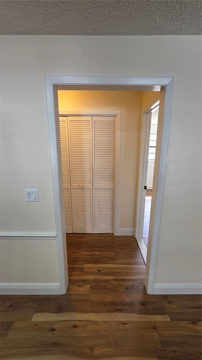 COUNTRY WOODS - Residential